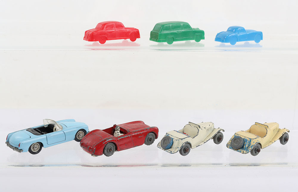 Dinky Toys Mini Dinky No 19 MGB GT Convertible