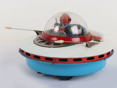 A Yoshiya Japanese KO Battery Operated Sky Patrol Flying Saucer - 7