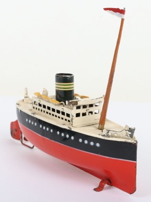 Small tinplate clockwork Ocean Liner - 2