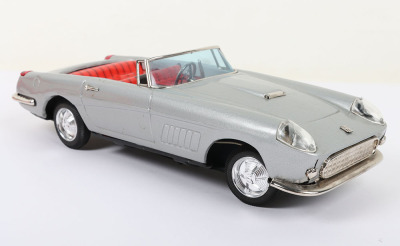 Boxed Bandai 4103 tinplate battery operated Ferrari, circa 1960 - 4