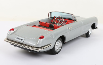 Boxed Bandai 4103 tinplate battery operated Ferrari, circa 1960 - 5
