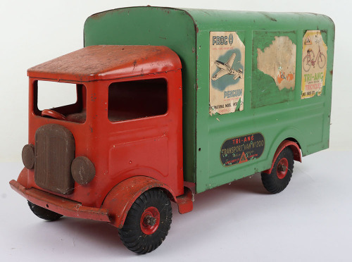 Tri-ang large scale tinplate Transport Van