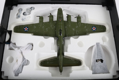 Corgi Aviation Archive B-17E Flying Fortress - 5