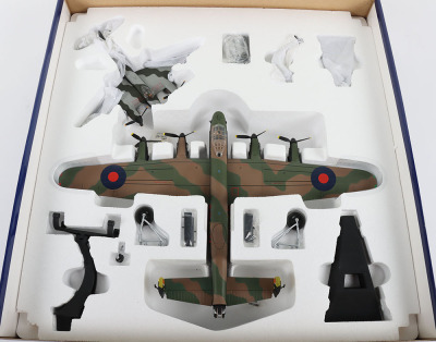 Corgi Aviation Archive RAF Avro Lancaster B.VI & DH Mosquito Mk.IX - 5