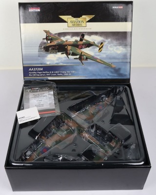 Corgi Aviation Archive Handley Page Halifax B.III - 2