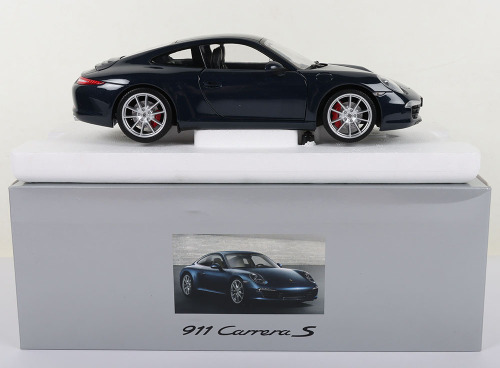 Pauls Model Art/Minichamps 1:18 scale Porsche 911 Carrera