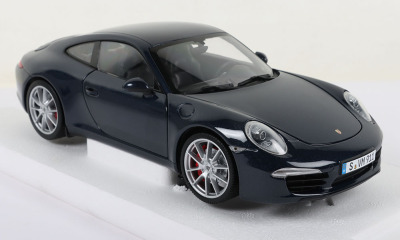 Pauls Model Art/Minichamps 1:18 scale Porsche 911 Carrera - 2
