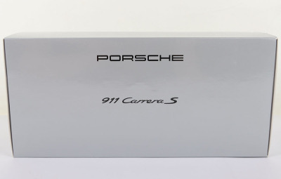 Pauls Model Art/Minichamps 1:18 scale Porsche 911 Carrera - 4