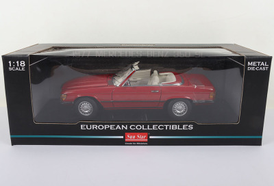 Sun Star European Collectibles 1977 Mercedes Benz 350 SL Cabriolet