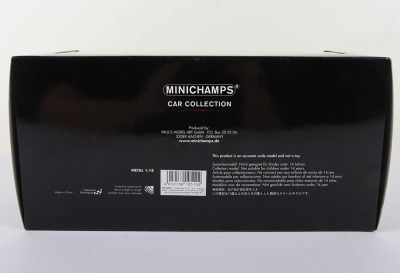 Minichamps Car Collection 1972 Volkswagen Beetle 1200 - 4