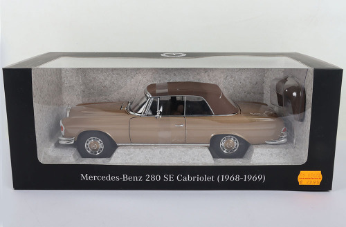 Norev Mercedes Benz 280 SE Cabriolet 1968-69