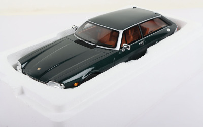 GT Spirit Models Jaguar Lynx Eventer - 3