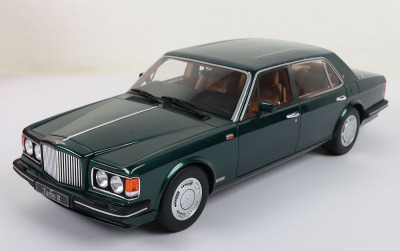 GT Spirit Models Bentley Turbo R 1:18 scale - 2