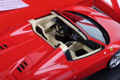 MR Collection Models of Italy Ferrari 458 Spider - 7