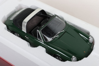 GT Spirit Models Porsche 911 Targa 1:18 scale - 4