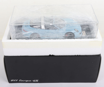 Spark Porsche 911 Targa 4S model - 4