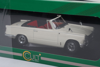 Cult Scale Models Triumph Vitesse Mk II - 3