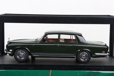 Cult Scale Models Rolls Royce Silver Shadow 1975