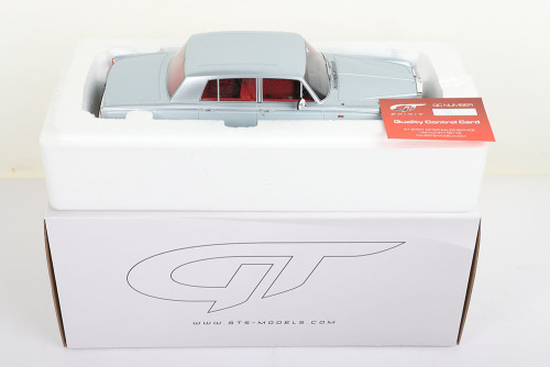 GT Spirit Models Bentley T2