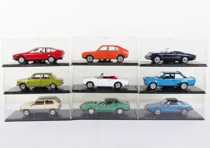 Nine Leo (Italy) 1:24 Scale Diecast Boxed Models