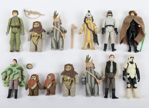 Thirteen Vintage Star Wars Return of the Jedi loose action figures Kenner,