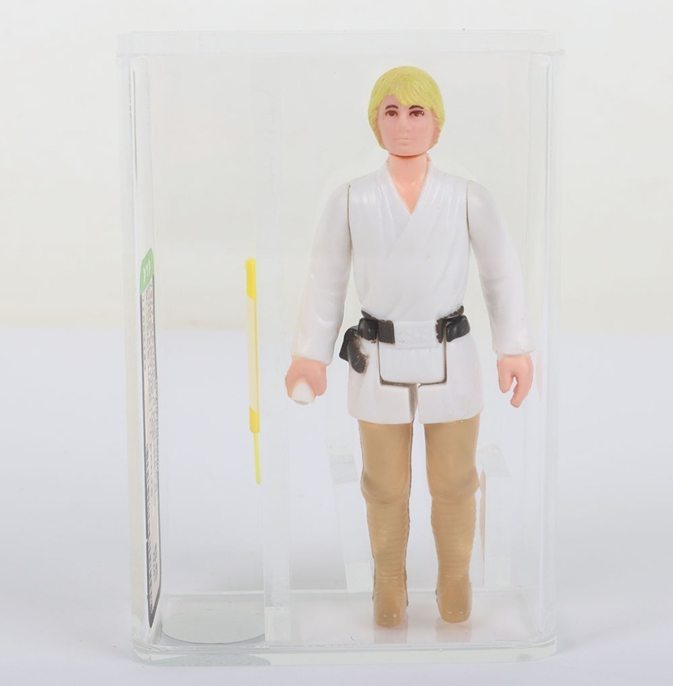 Vintage Star Wars Luke Skywalker Farmboy Graded 85 AFA Action Figure 1977.