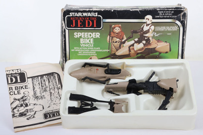 Vintage Star Wars Return of the Jedi Speeder Bike boxed.