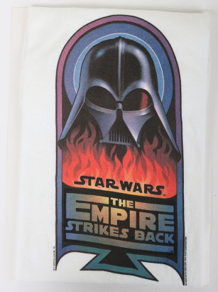 Scarce Vintage The Empire Strikes Back cast and crew T-Shirt.
