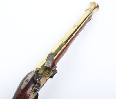 Brass barrel flintlock blunderbuss signed A. Fisher, c.1800 - 5