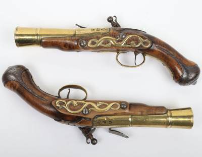 Rare pair of late-17th Century English Brass Barrel Flintlock Grenade Pistols by I .Yates - 2