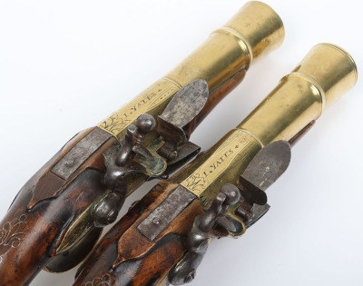 Rare pair of late-17th Century English Brass Barrel Flintlock Grenade Pistols by I .Yates - 3
