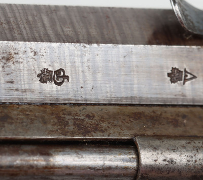 Good pair of 20 bore boxlock side hammer percussion belt pistols by Wilkinson, London, c.1850 - 10