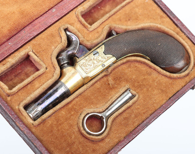 Scarce boxlock percussion muff pistol - 2