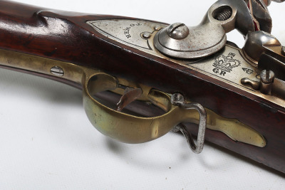 Good 10 bore India Pattern Brown Bess flintlock musket - 5