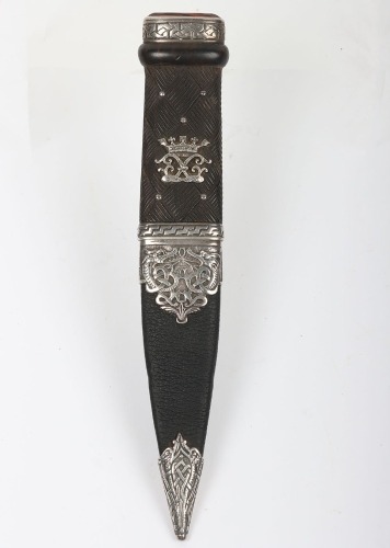 Hallmarked silver mounted Scottish officer&rsquo;s sgian-dubh of Princess Louise&rsquo;s Argyll and Sutherland Highlanders, marked for Edinburgh, 1914