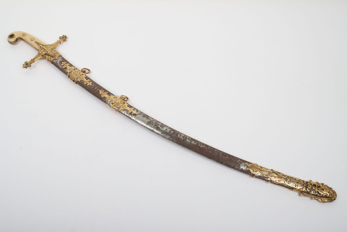 ^ Victorian officer&rsquo;s mameluke sword by GARDEN & SON, 200 PICCADILLY LONDON