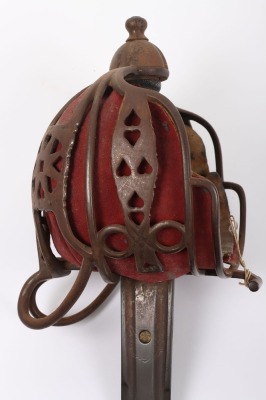 Victorian Scottish officer&rsquo;s basket hilt broadsword - 4