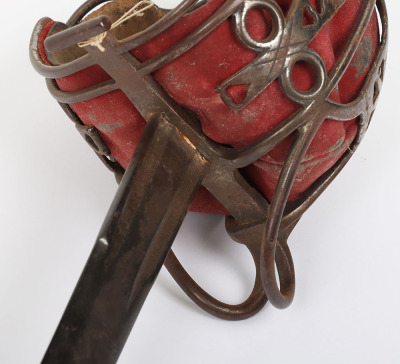 Victorian Scottish officer&rsquo;s basket hilt broadsword - 8