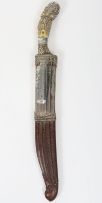^ Silver mounted Ceylonese dagger pia kaetta, 19th century
