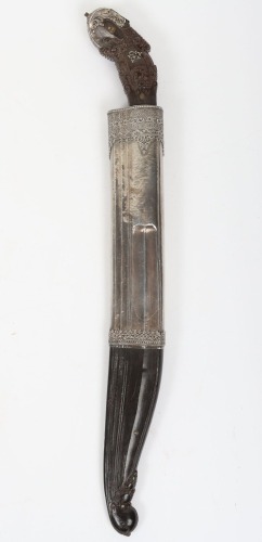 Silver mounted Ceylonese dagger pia kaetta