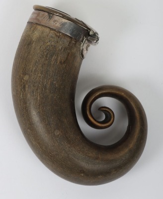 Silver mounted Scottish ram&rsquo;s horn snuff mull - 5