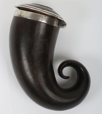 Victorian silver mounted Scottish ram&rsquo;s horn snuff mull - 2