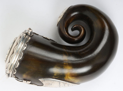 Silver mounted presentation Scottish ram&rsquo;s horn snuff mull - 2
