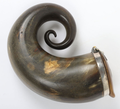 Victorian silver mounted Scottish ram&rsquo;s horn snuff mull