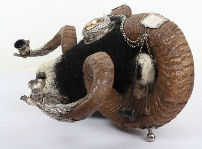 Elaborate late Victorian ram&rsquo;s head table snuff mull - 2