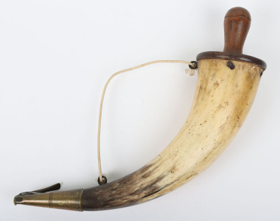 Gunner&rsquo;s cow horn powder horn, - 2