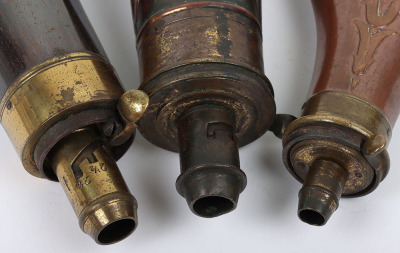 Plain gun sized copper powder flask - 4