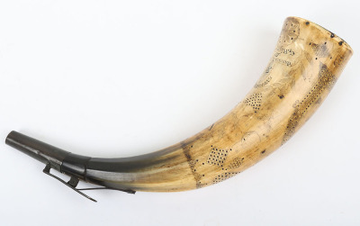 Unusual Scottish scrimshaw engraved cow horn powder flask of Masonic interest - 2
