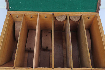 Large leather covered ammunition box - 4