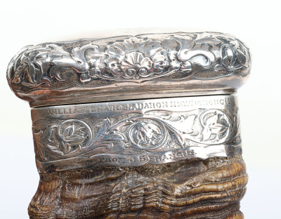 Late Victorian silver mounted ram&rsquo;s horn table snuff mull, - 2